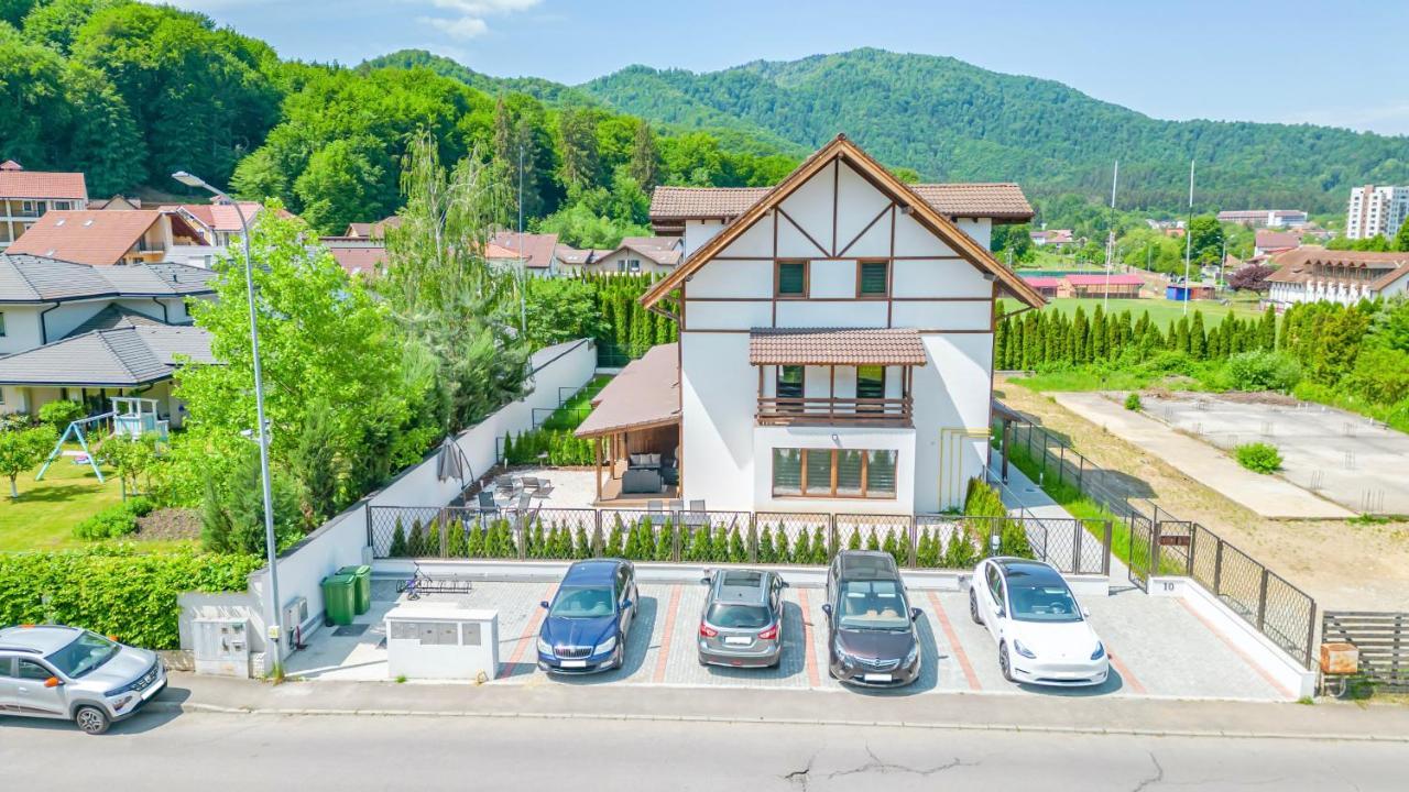 Jungle Family Villa Near Park Aventura,Lake,Zoo Braşov Buitenkant foto